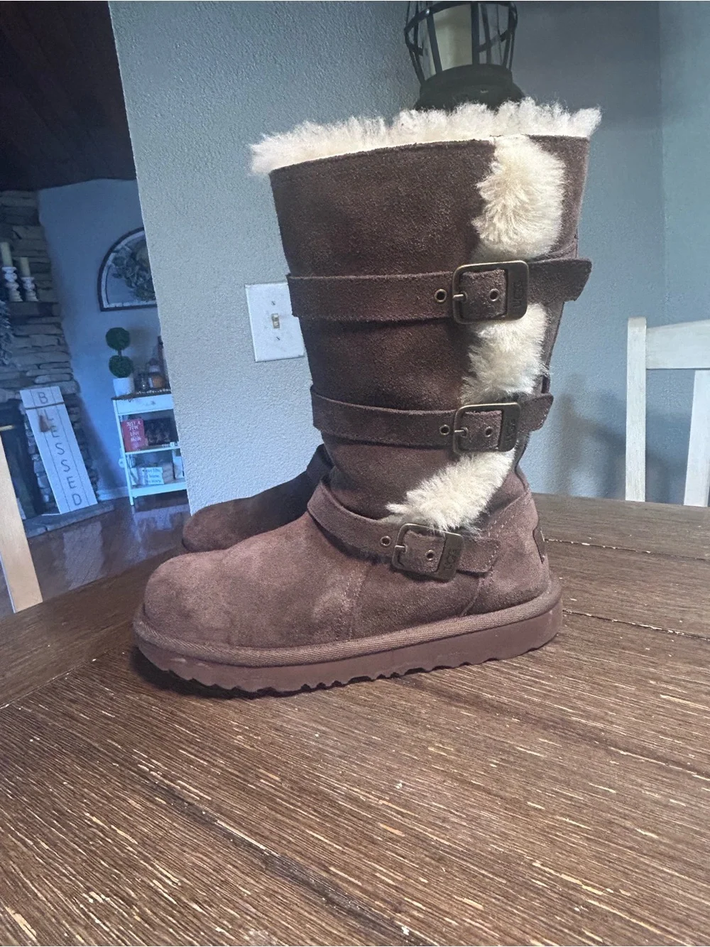 UGG Maddi II boots size 2